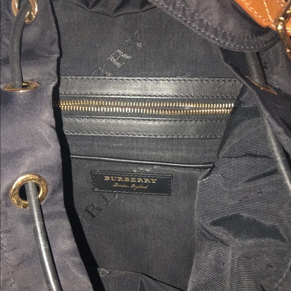 Burberry backpack - Picture 3 of 4